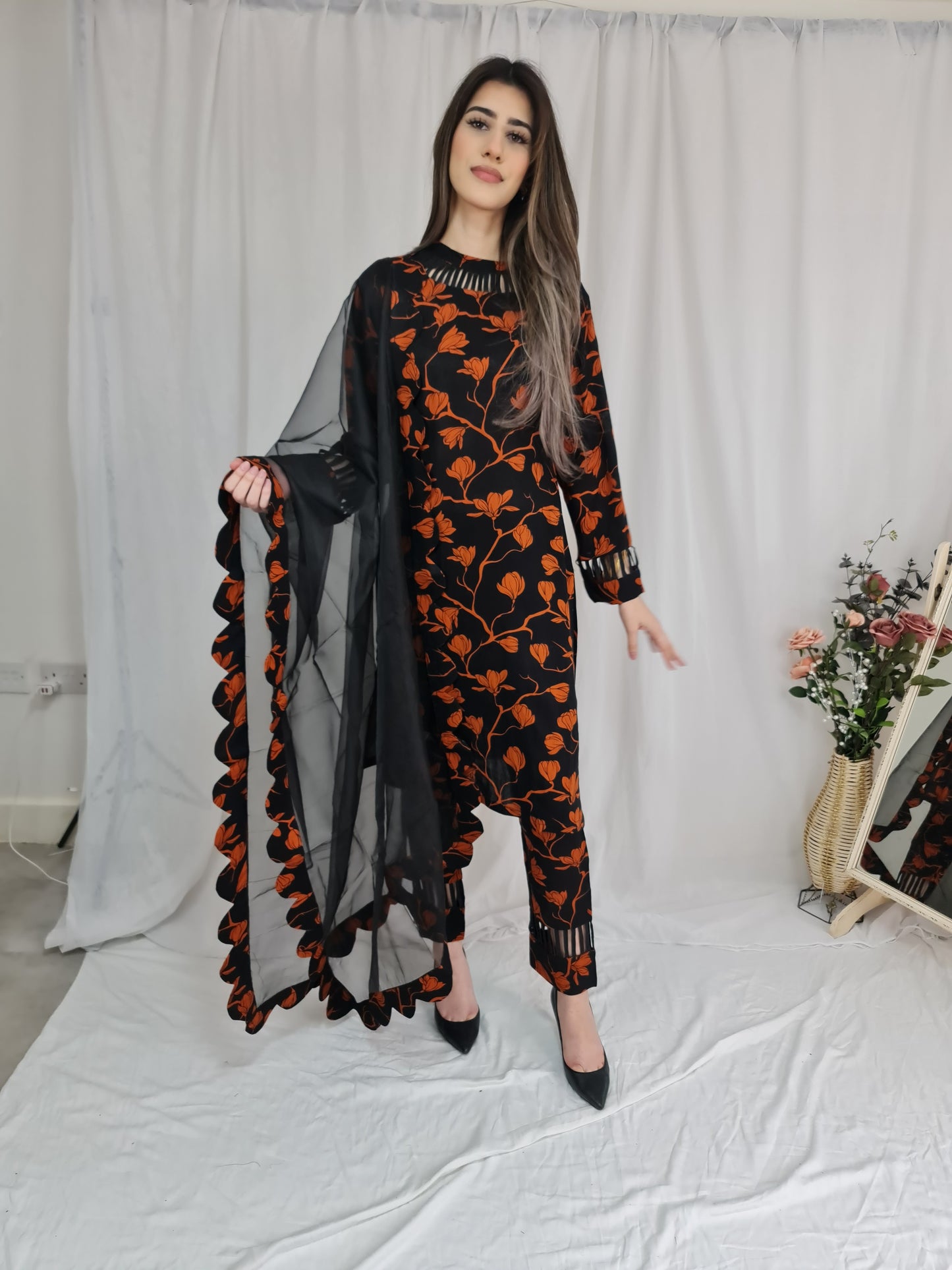 JANNAT - Black & Orange