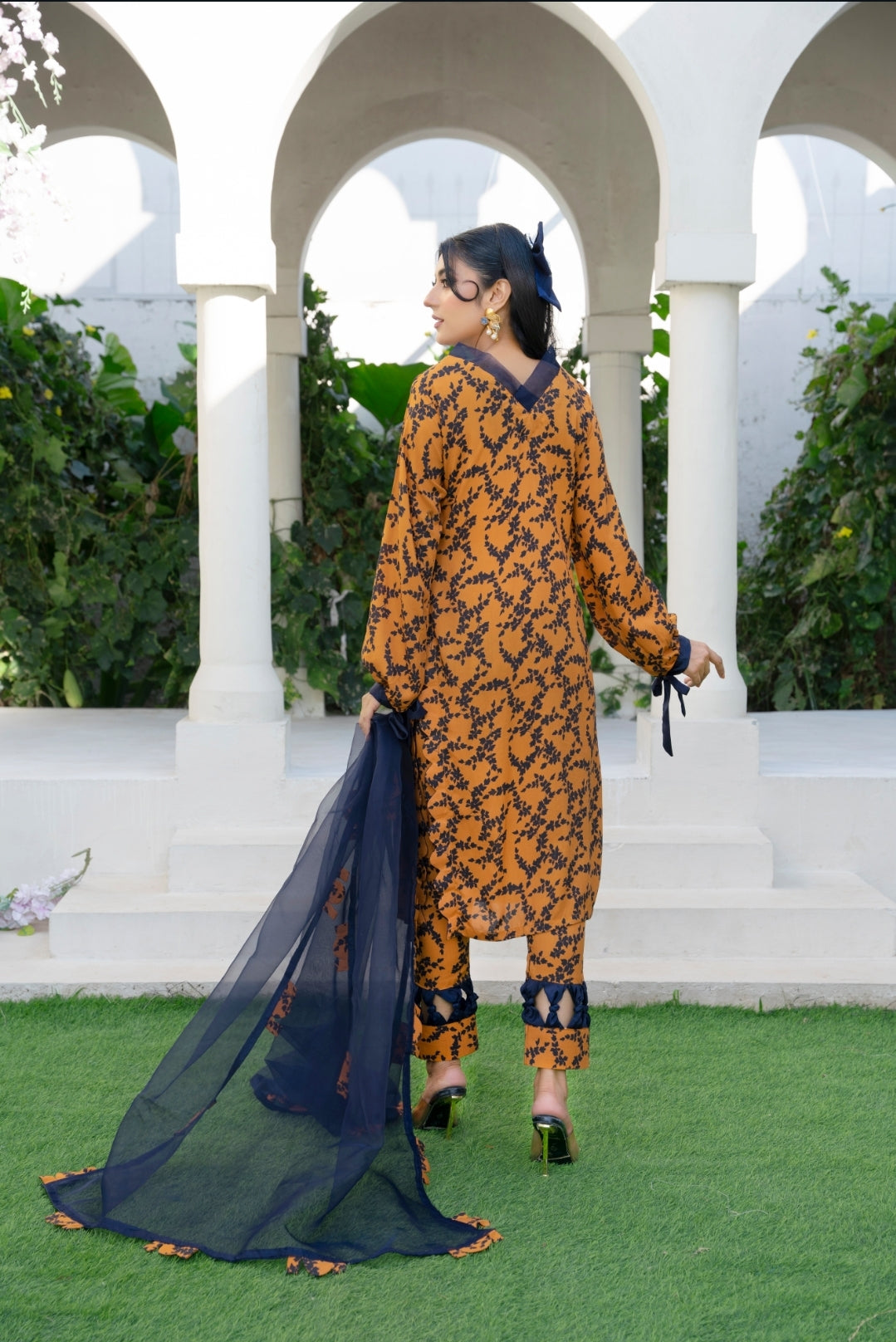 MARYAM - Mustard & Blue