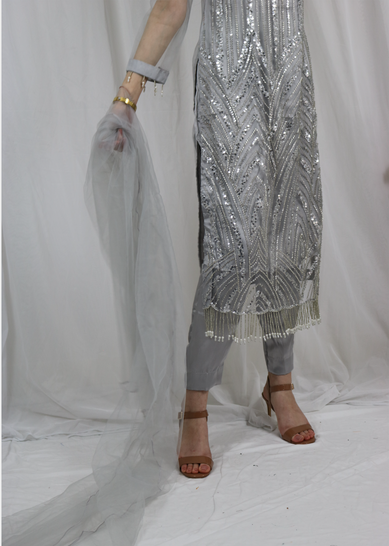 FARAH - Grey