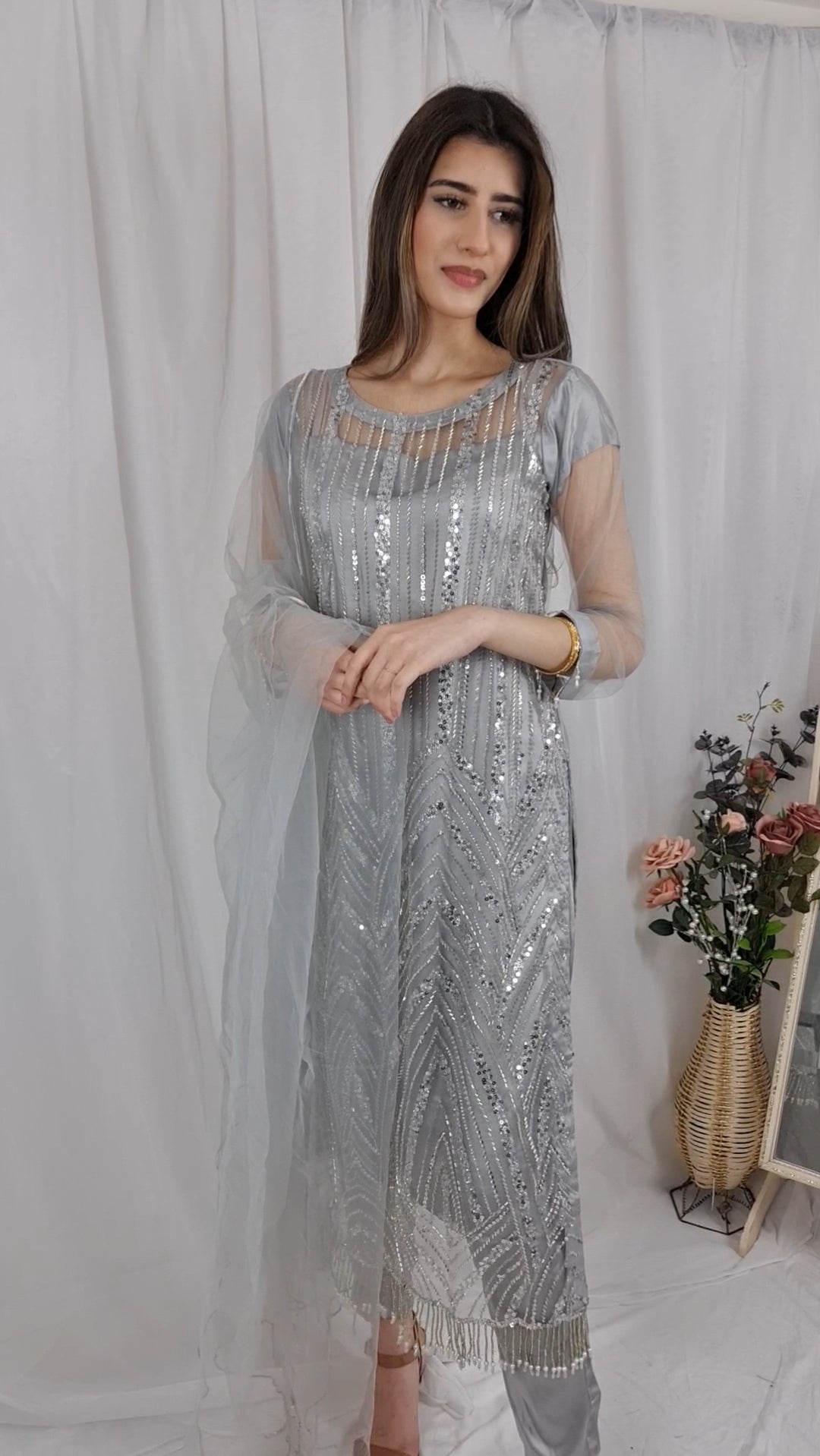 FARAH - Grey
