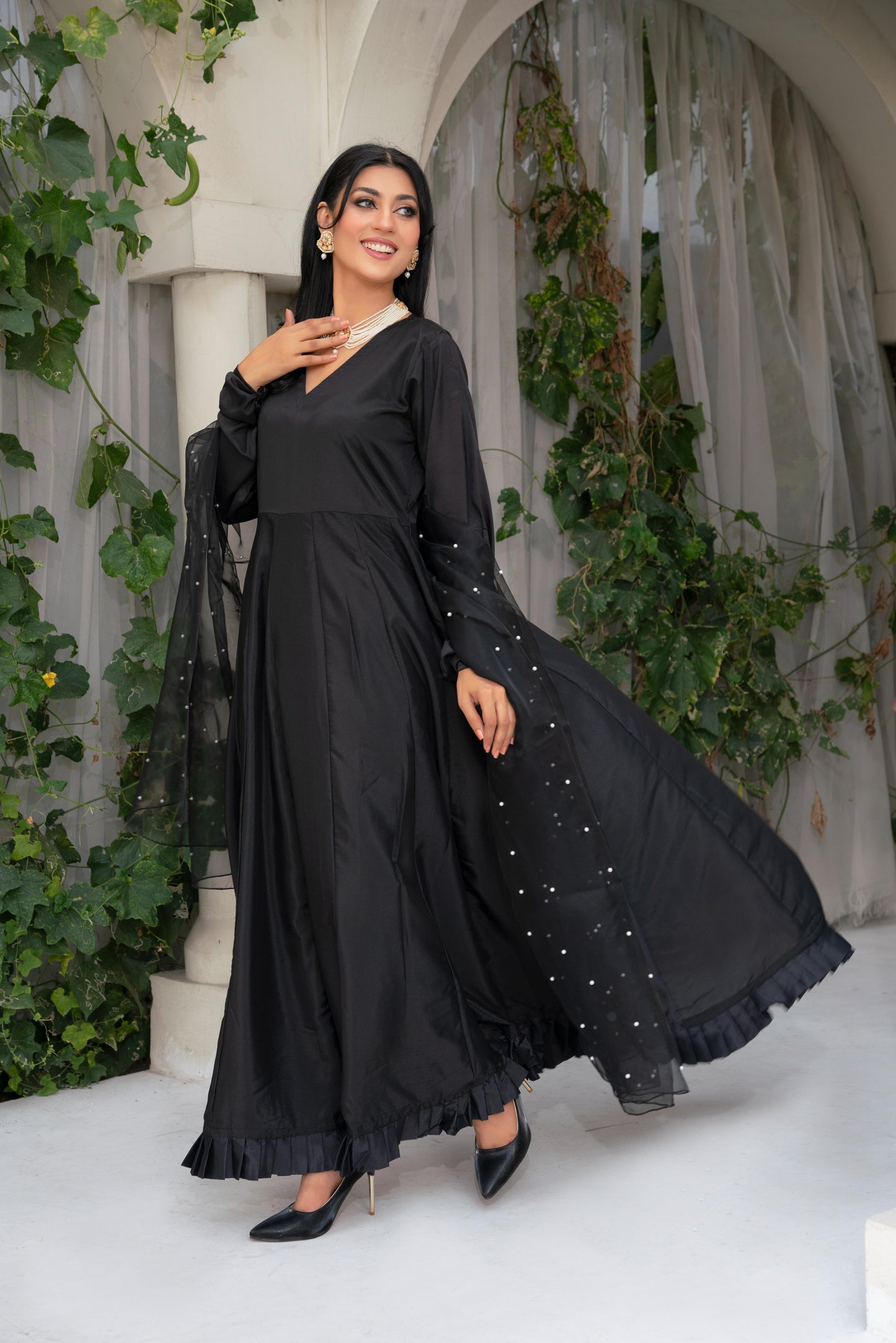 MAHI - Black