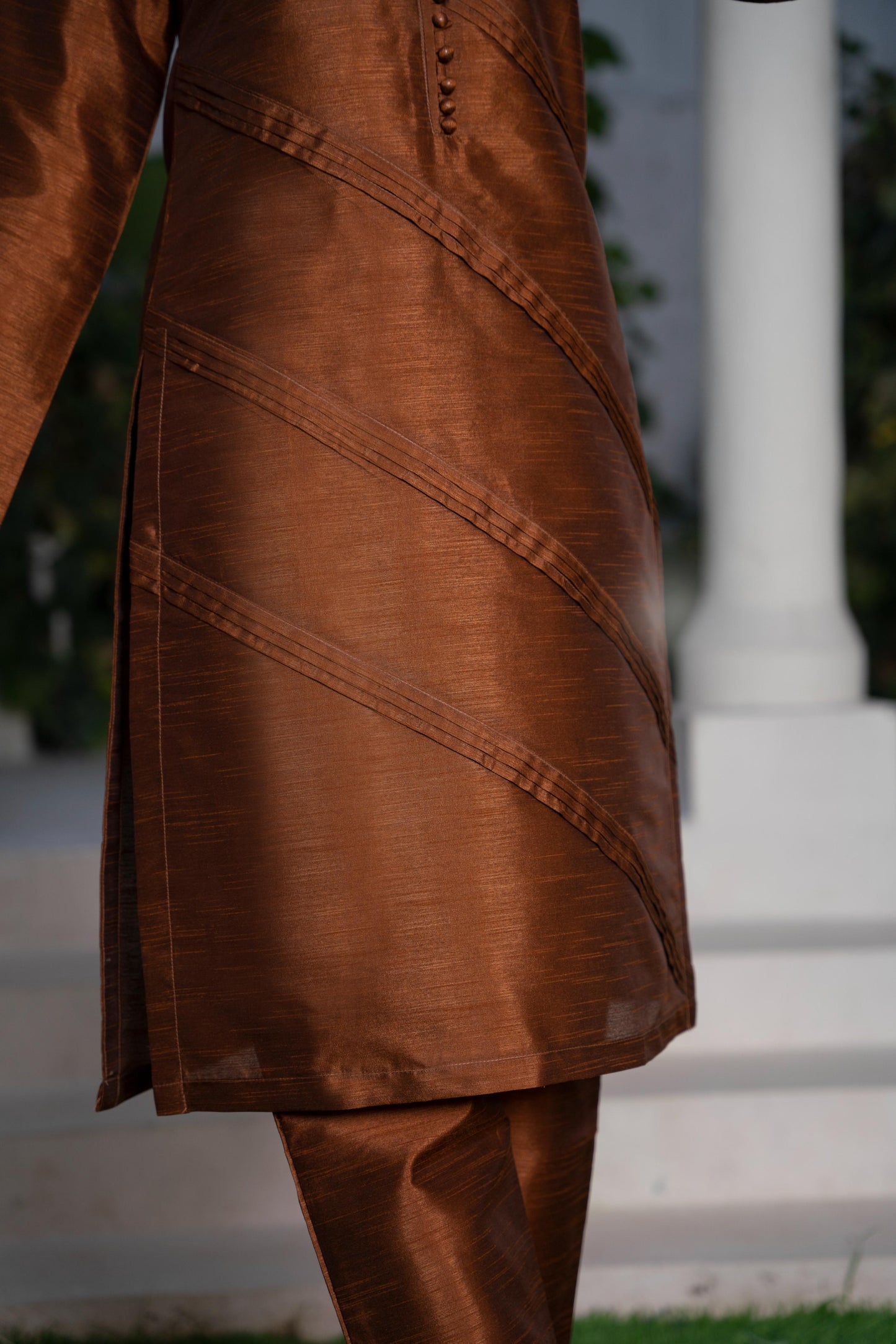 SIMRAN Dark Brown