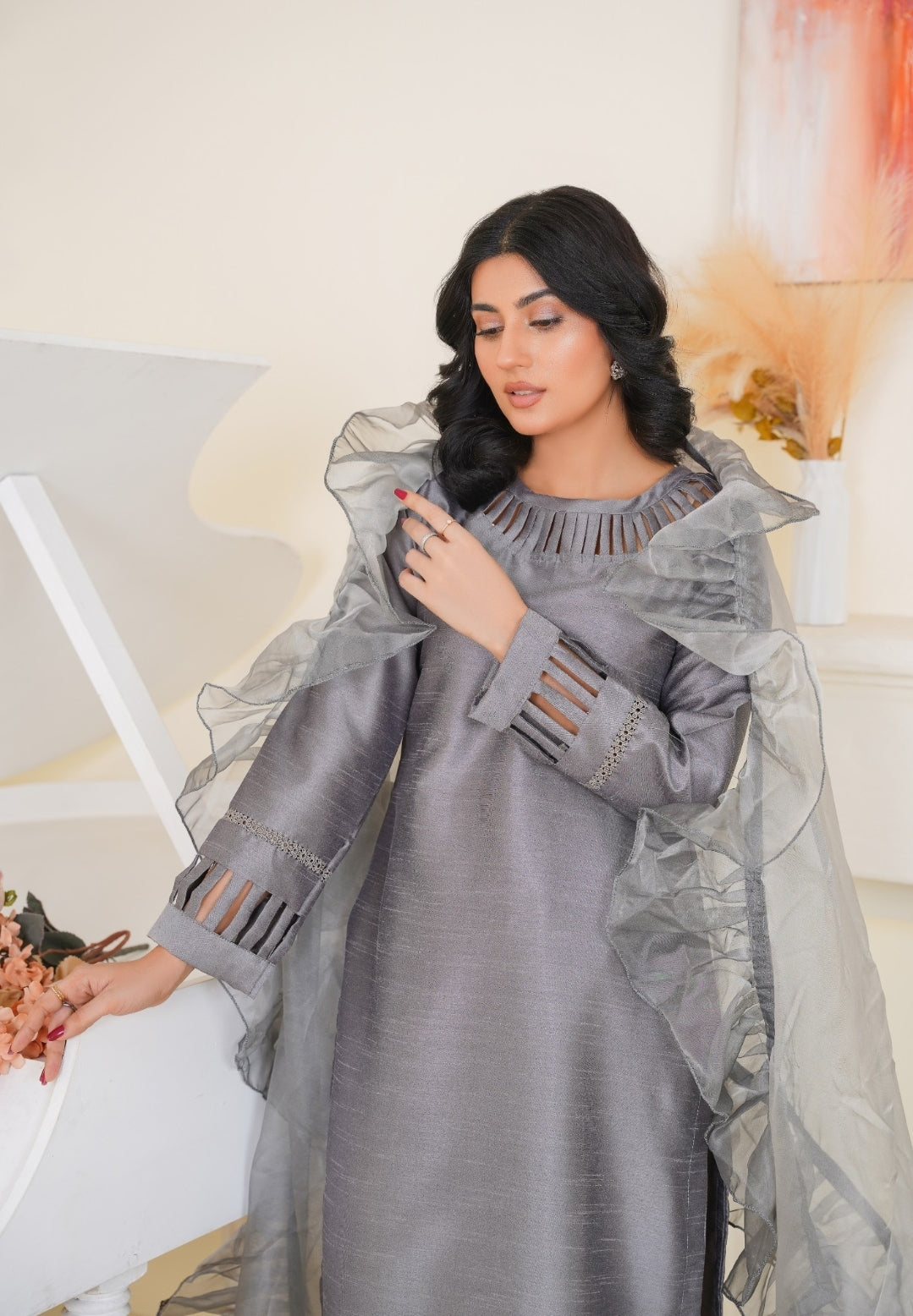 FIZA - Grey