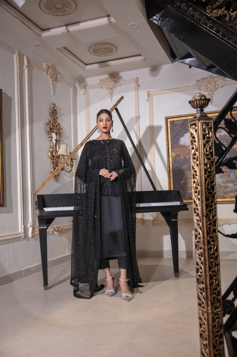 HAYAT Black Cape Duppatta