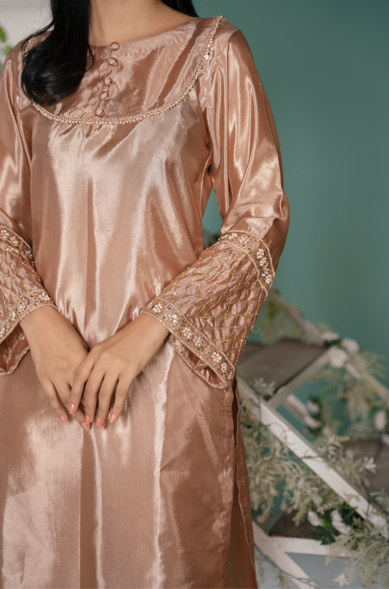 HANNAH Beige Zari