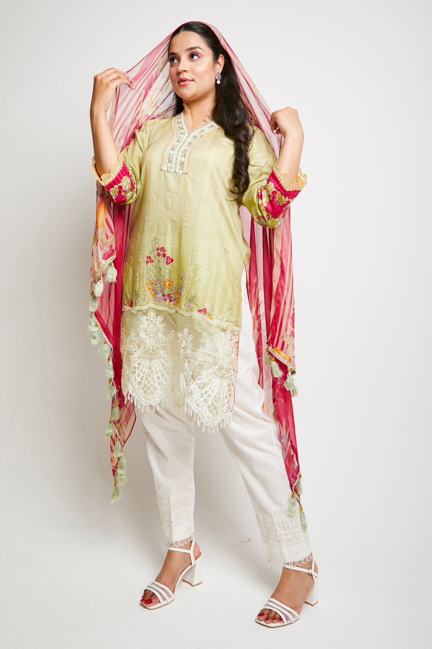 IFRAH - Soft Lime Green